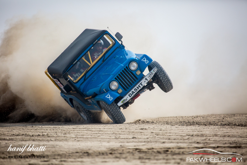 Illustration for article titled Saving A 4x4 From Flipping And Why You Should Lose The Camera Too